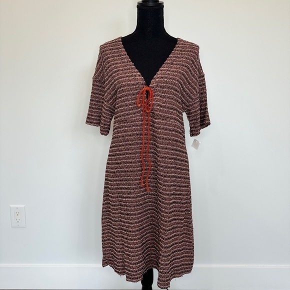 Zara Trafaluc Short Sleeve Mini Dress (28) - Picture 1 of 9